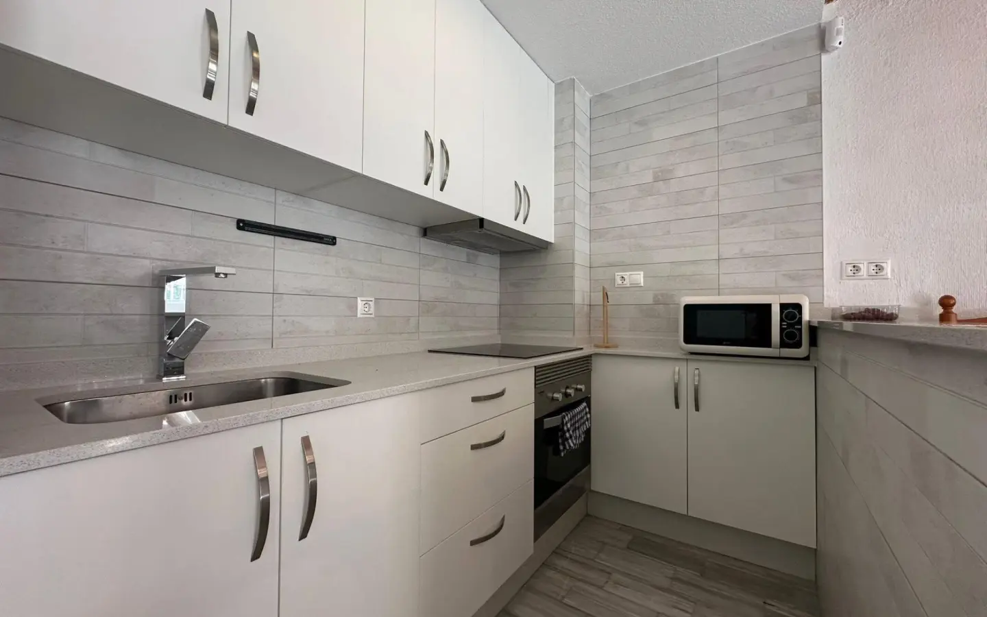 House Of 75 M² In Torrevieja, Spain
