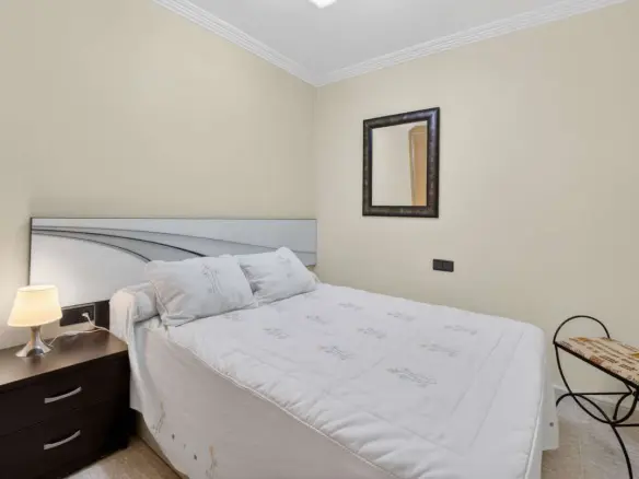 Apartment Of 92 M² In Torrevieja, Spain
