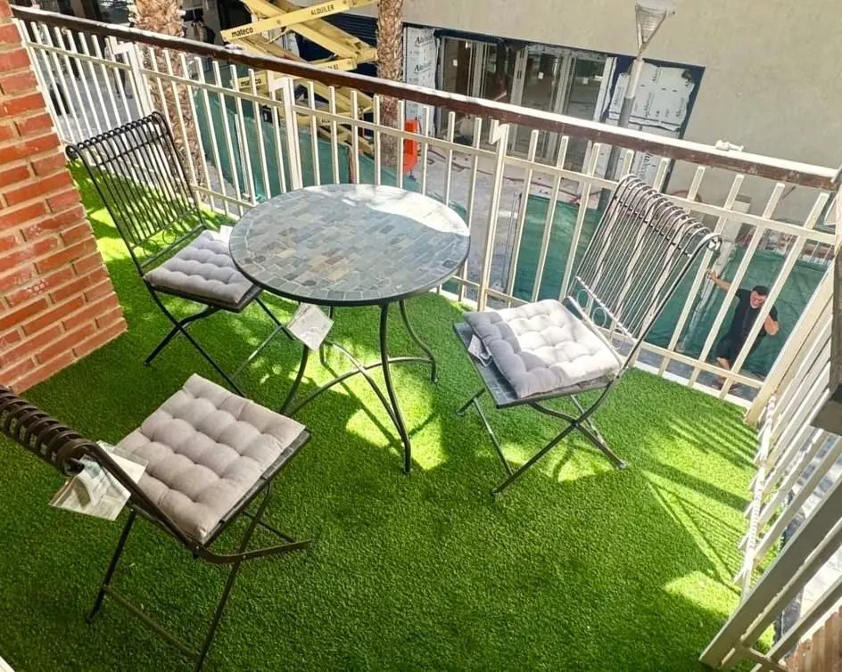 Apartment Of 123 M² With Sea View In Torrevieja