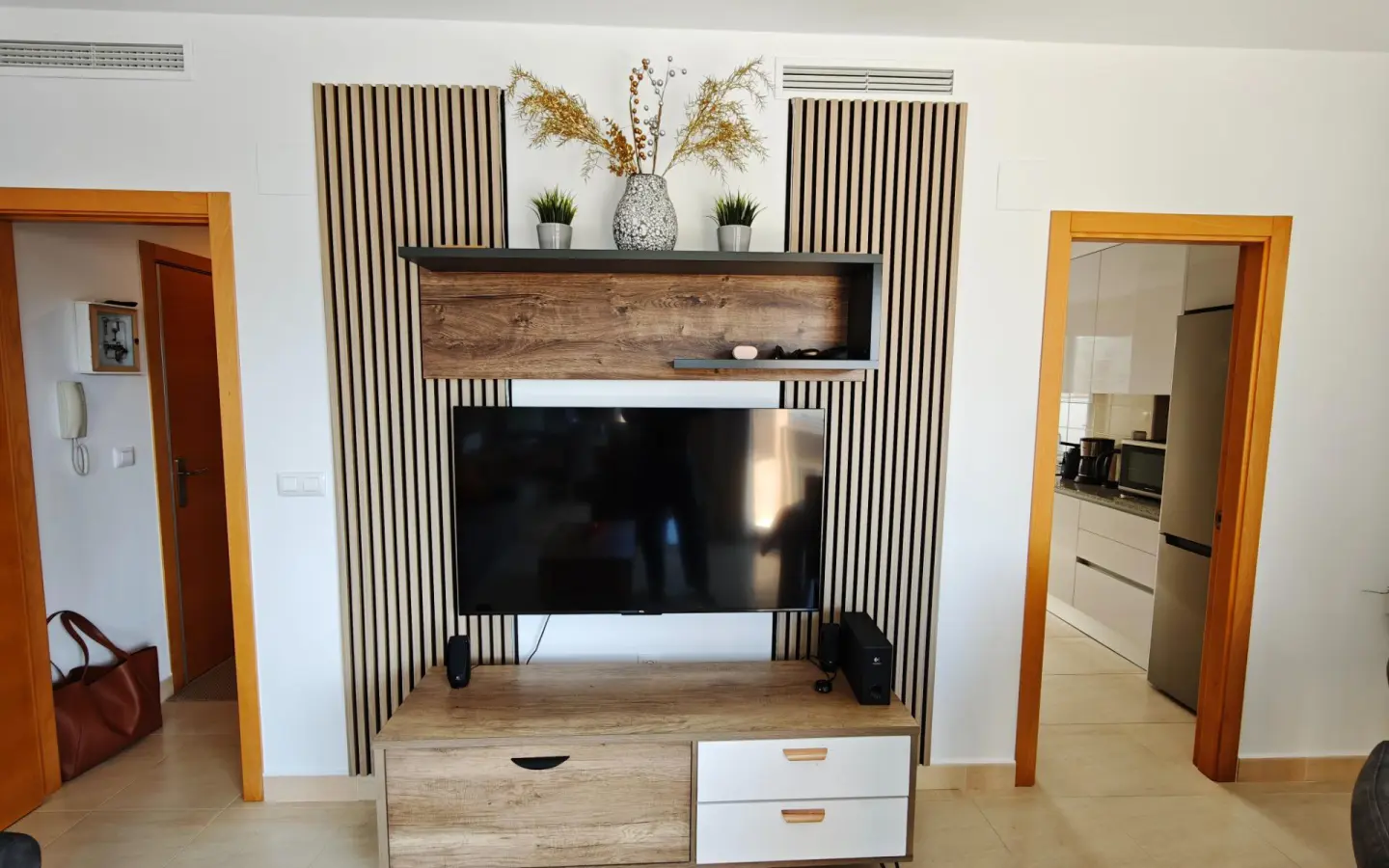 Apartment Of 100 M² With Sea Views In San Miguel De Salinas