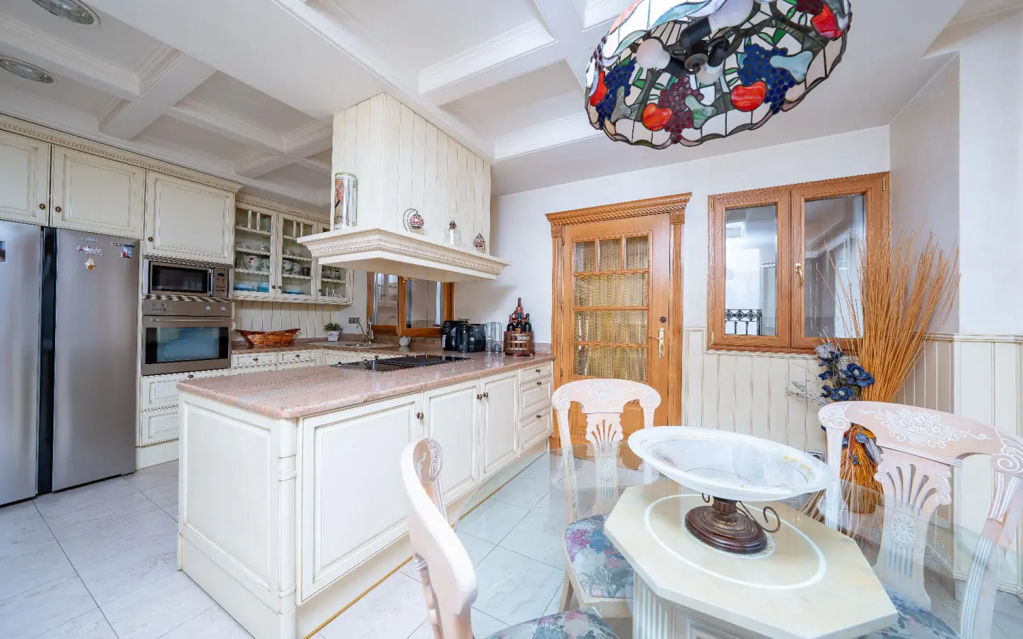 3-bedroom Terraced House In Novelda, Spain (230 M²)