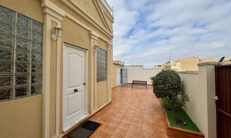 Villa Of 124 M² In Torrevieja, Spain