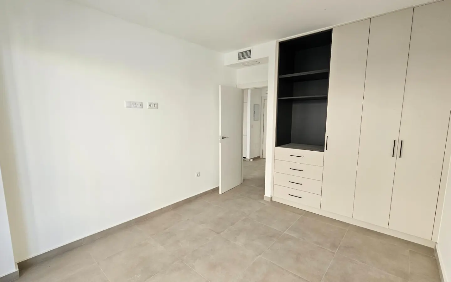Apartment Of 63 M² In Torrevieja, Spain