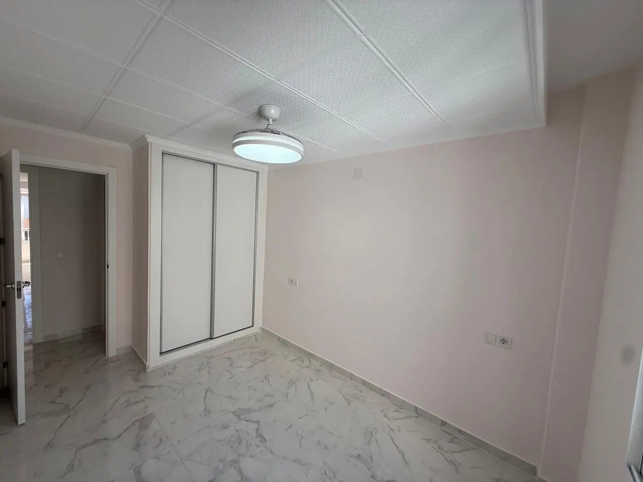 Apartment Of 0 M² In Torrevieja, Spain