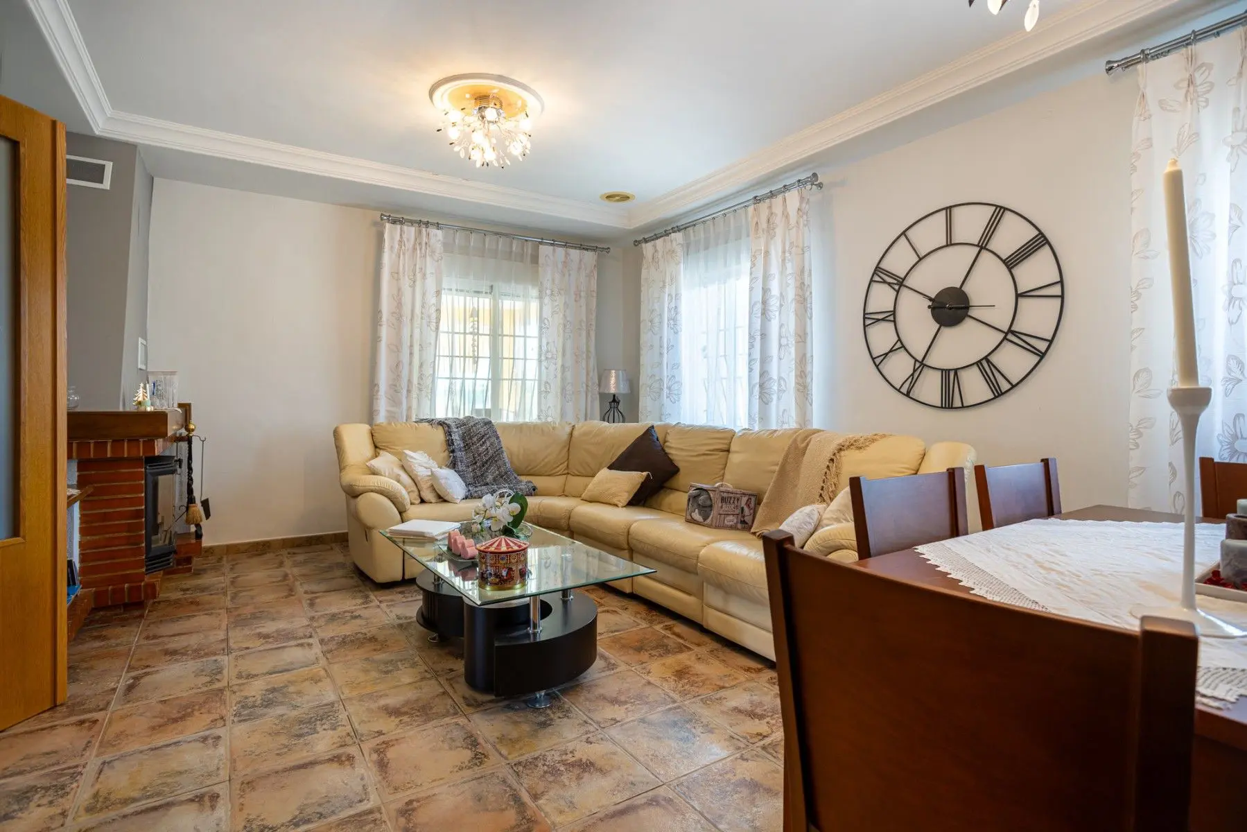 Villa Of 199 M² In La Hoya, Spain