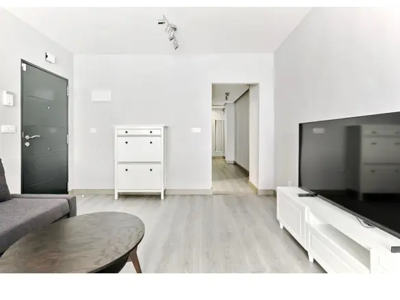 Apartment Of 75 M² In Torrevieja, Spain