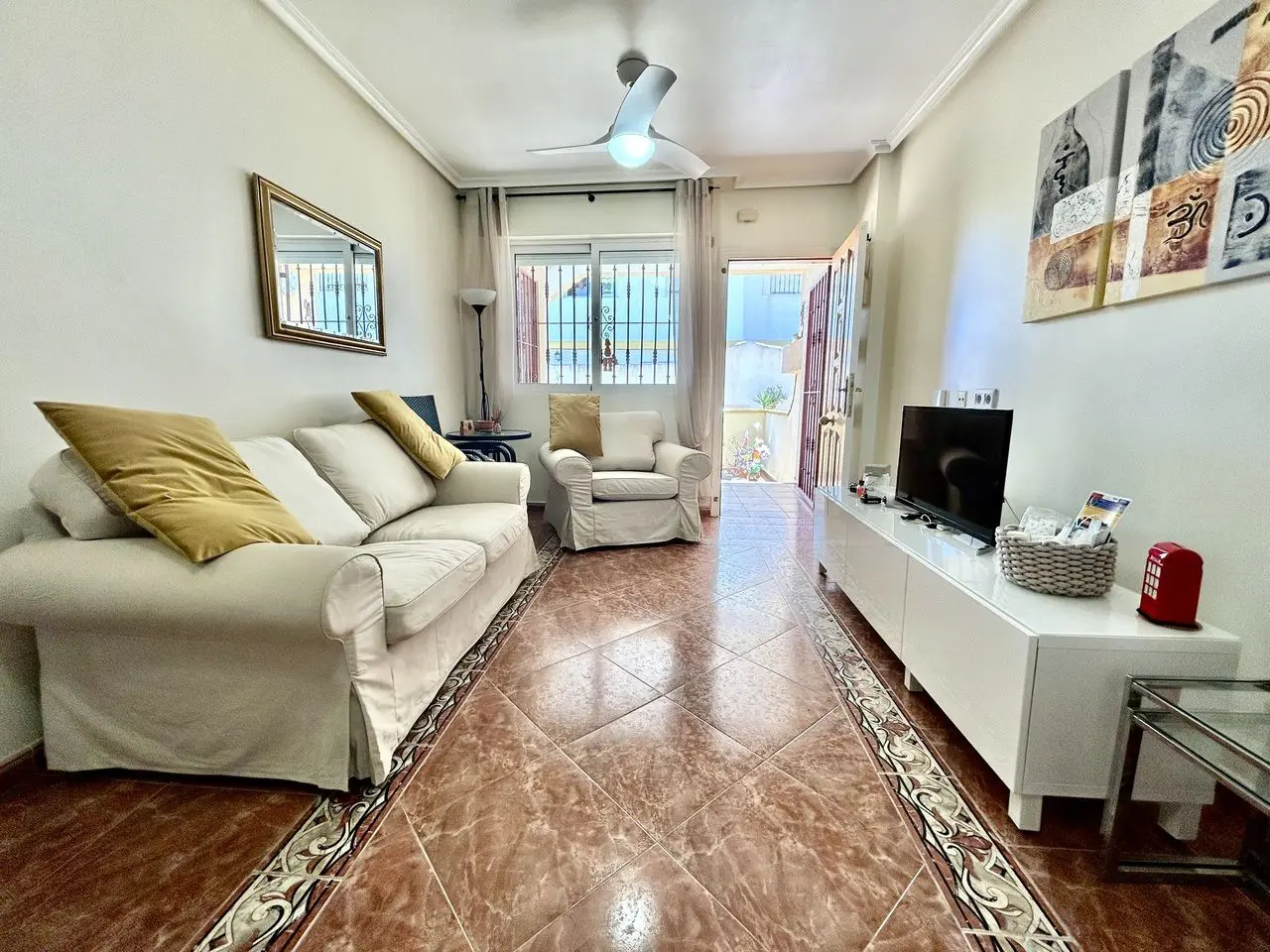Apartment Of 60 M² In Orihuela Costa, Spain