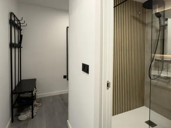 Apartment Of 82 M² With Sea View In Torrevieja, Spain