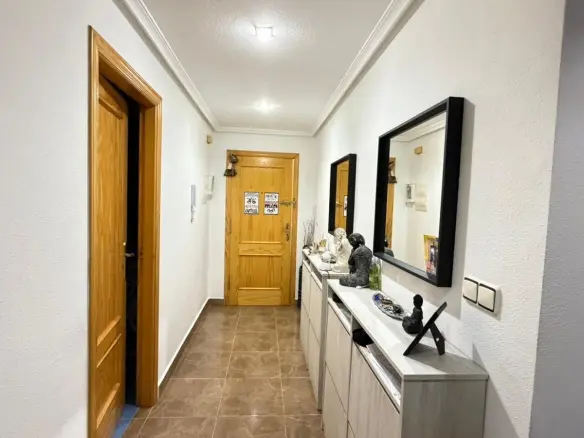 Apartment Of 120 M² In Benijofar, Spain