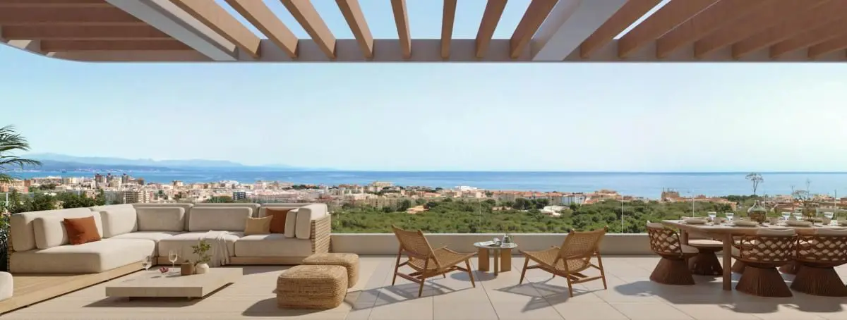 Apartment Of 120 M² With Sea View In Torremolinos
