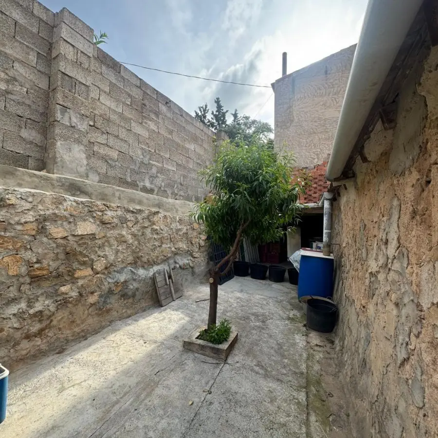 House Of 350 M² In Orihuela, Spain