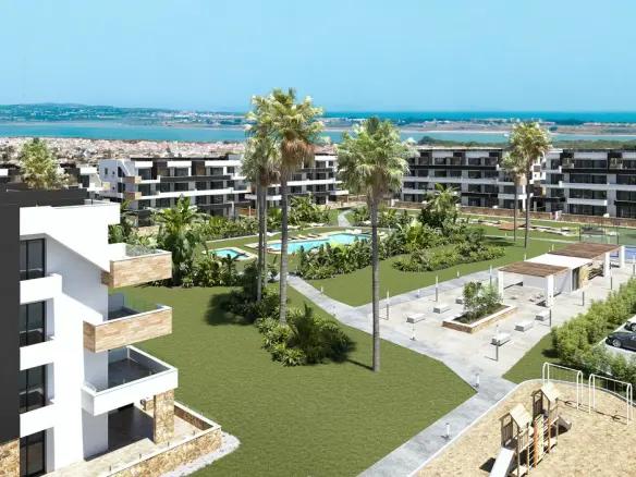 2-bedroom Apartment In Torrevieja, Spain (77 M²)