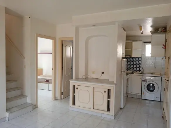 Duplex Of 74 M² With Sea View In Torrevieja