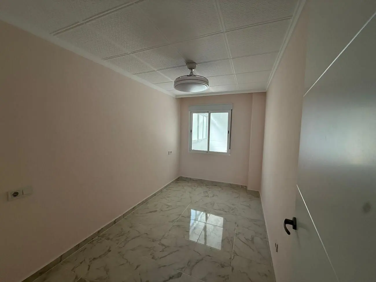 Apartment Of 0 M² In Torrevieja, Spain