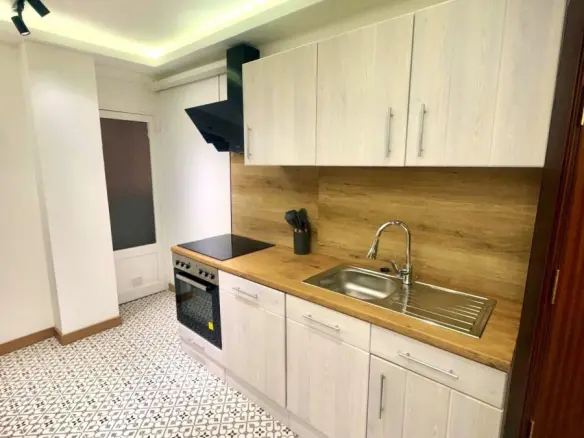 Apartment Of 123 M² With Sea View In Torrevieja
