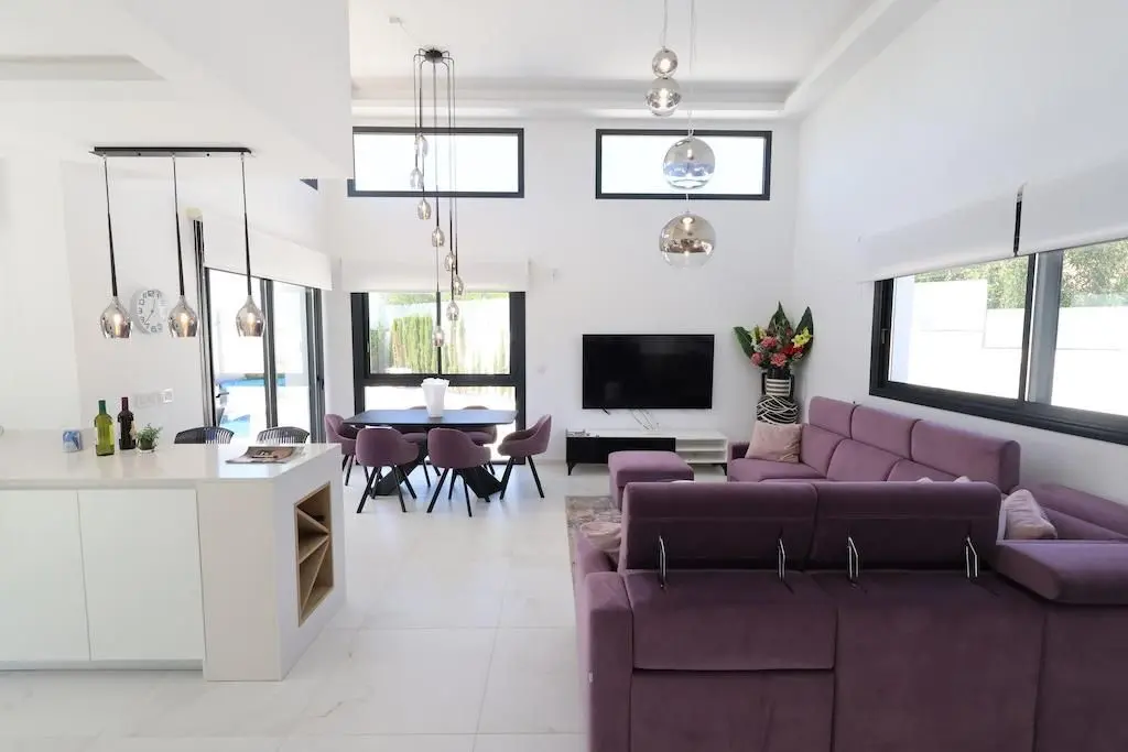 Villa Of 162 M² In Rojales, Spain