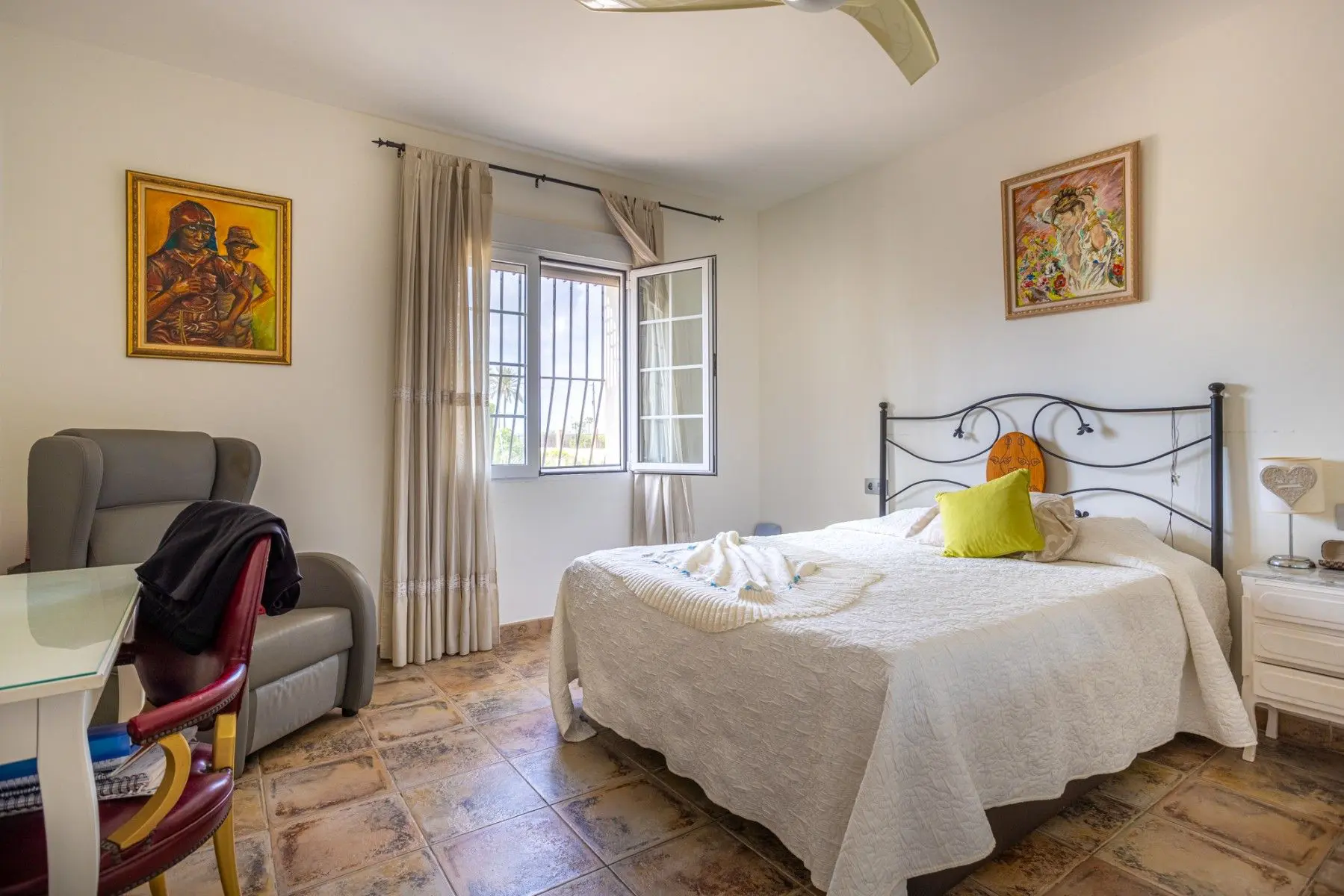 Villa Of 199 M² In La Hoya, Spain