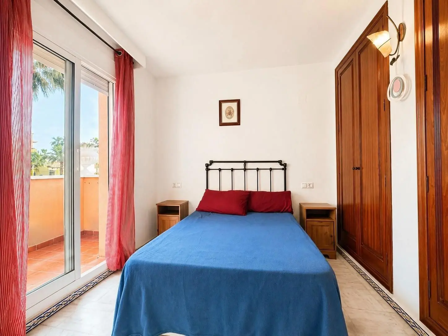 Apartment Of 93 M² In Torrevieja, Spain