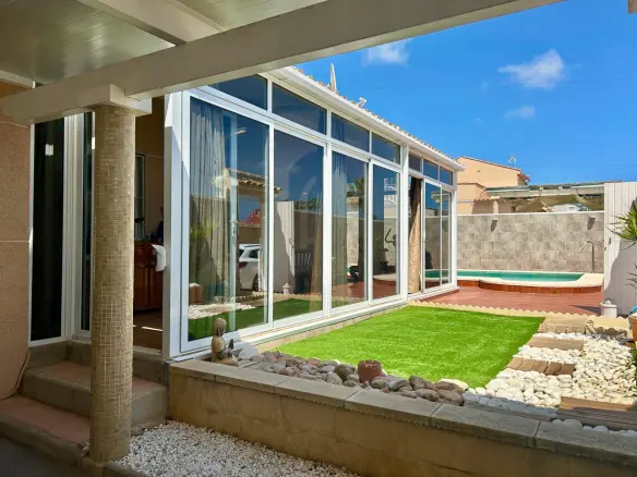 Villa Of 115 M² In Torrevieja, Spain