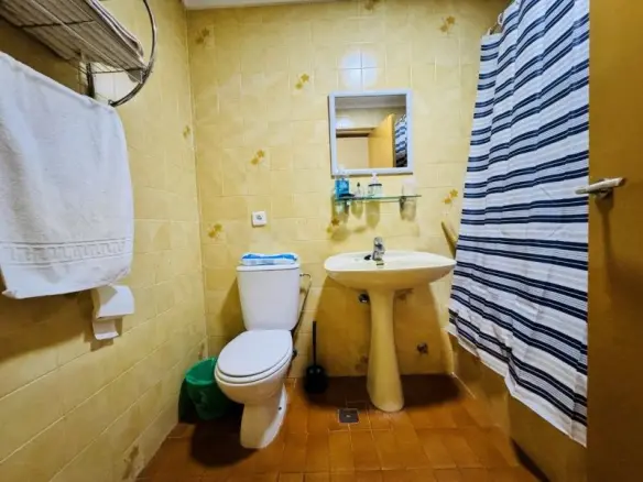 Apartment Of 130 M² In Torrevieja, Spain