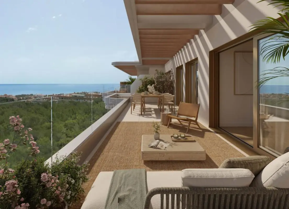Apartment Of 120 M² With Sea View In Torremolinos