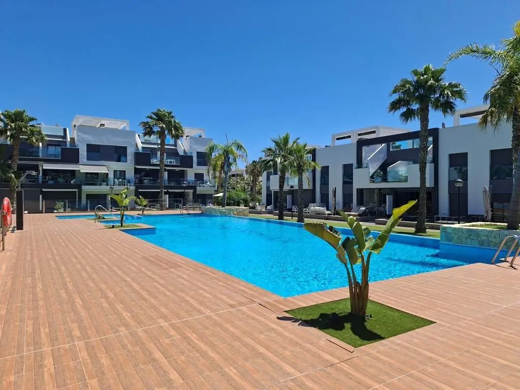 Apartment Of 88 M² In Guardamar Del Segura, Spain
