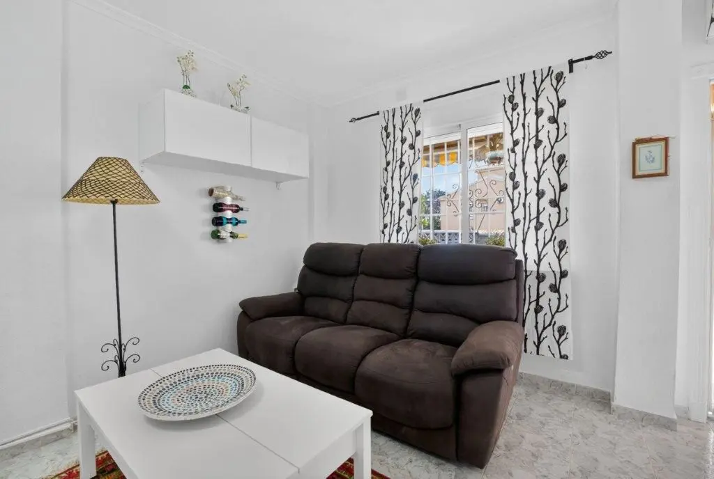 House Of 79 M² In Torrevieja, Spain