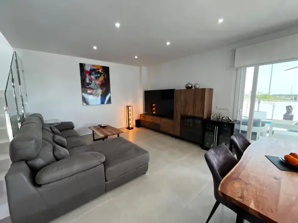 House Of 212 M² In Orihuela, Spain