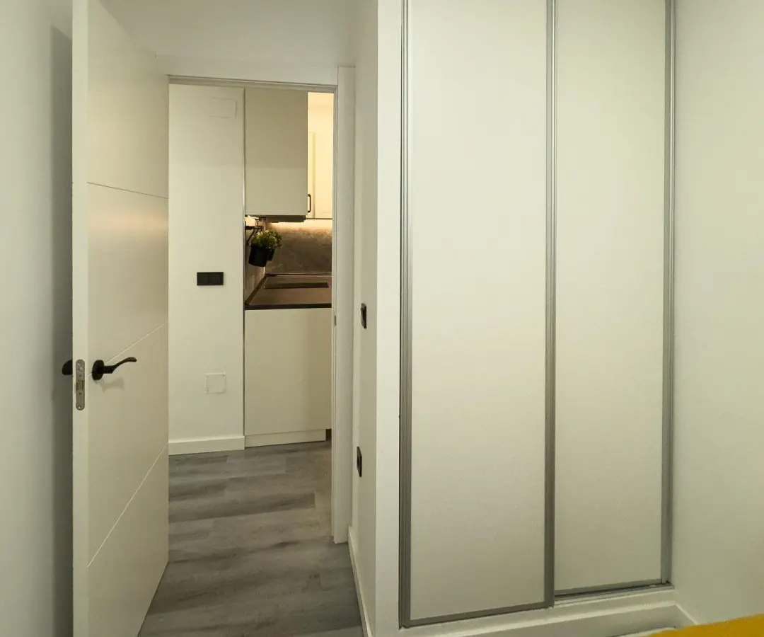 Apartment Of 82 M² With Sea View In Torrevieja, Spain