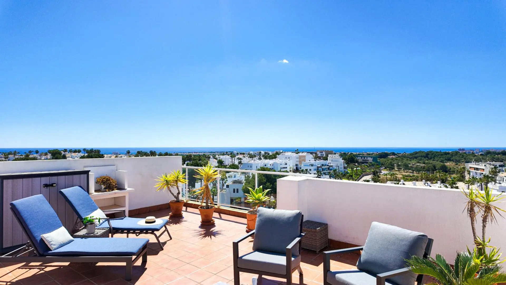 Apartment Of 131 M² With Sea View In Orihuela Costa