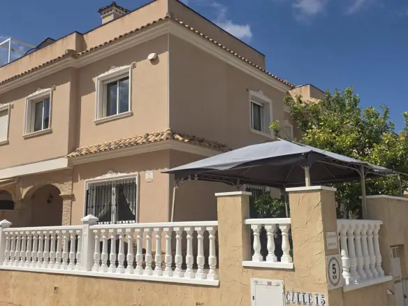 Villa Of 98 M² In Orihuela Costa, Spain