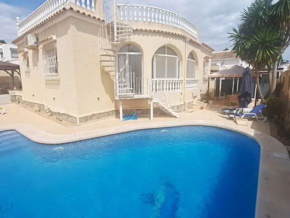 Villa Of 123 M² In Orihuela Costa, Spain