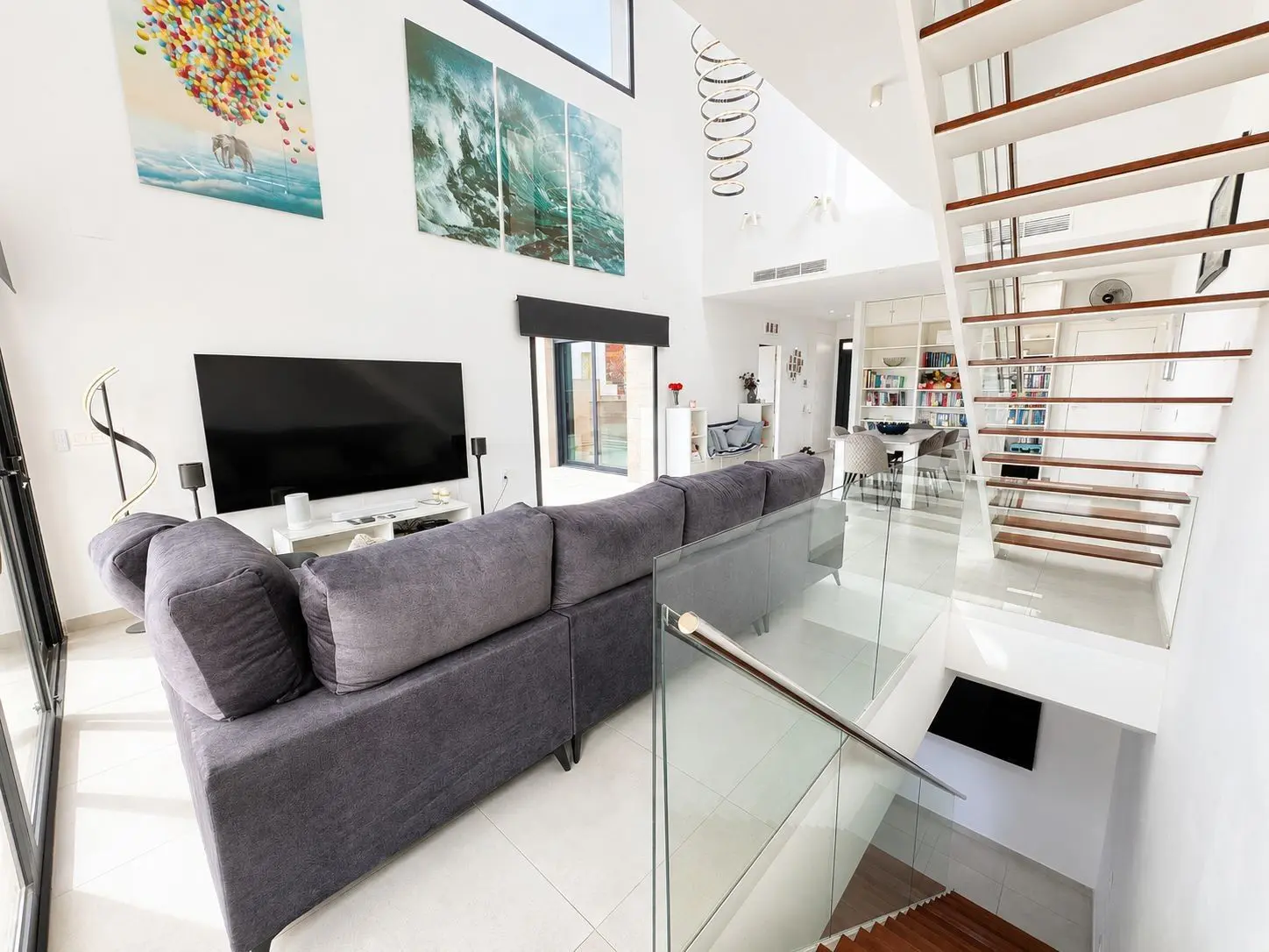 Villa Of 319 M² In Benijofar, Spain