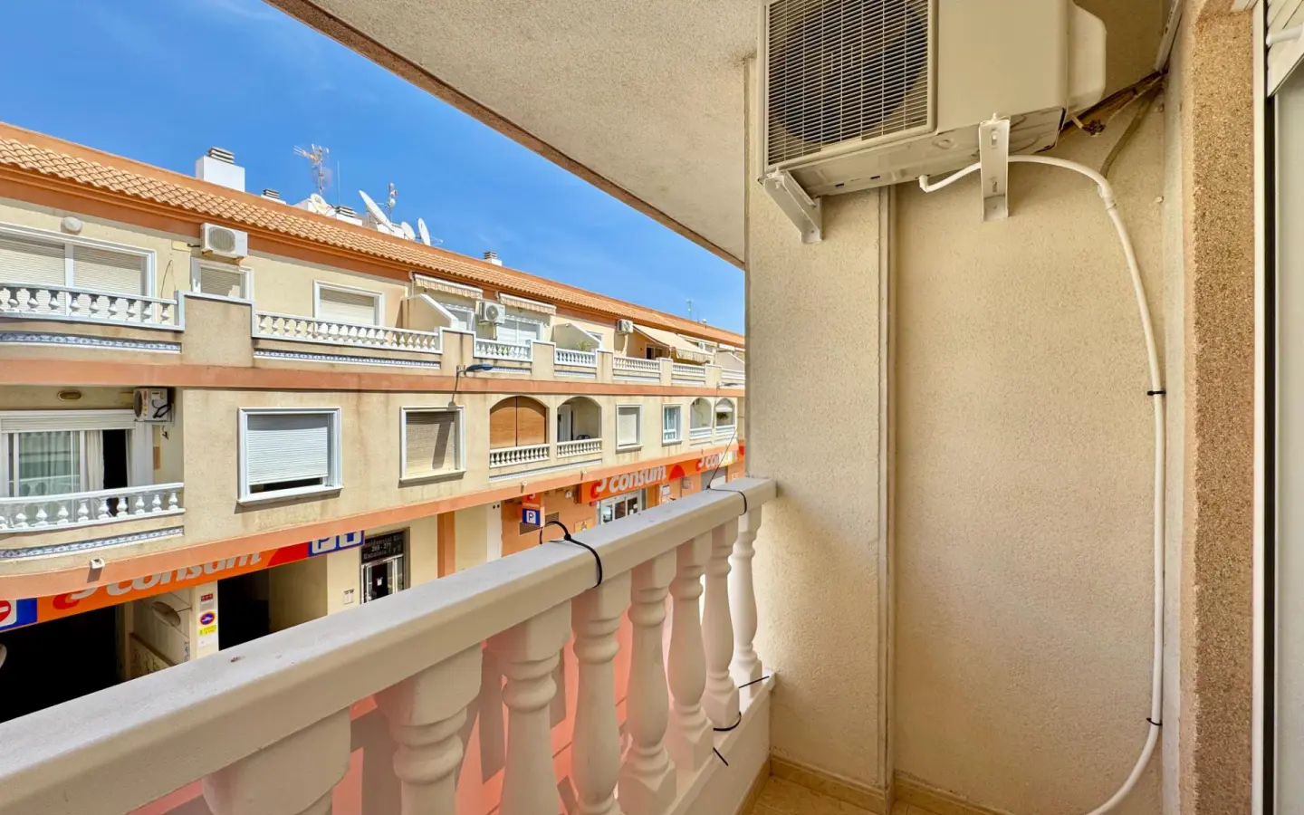 Apartment Of 59 M² In Torrevieja, Spain