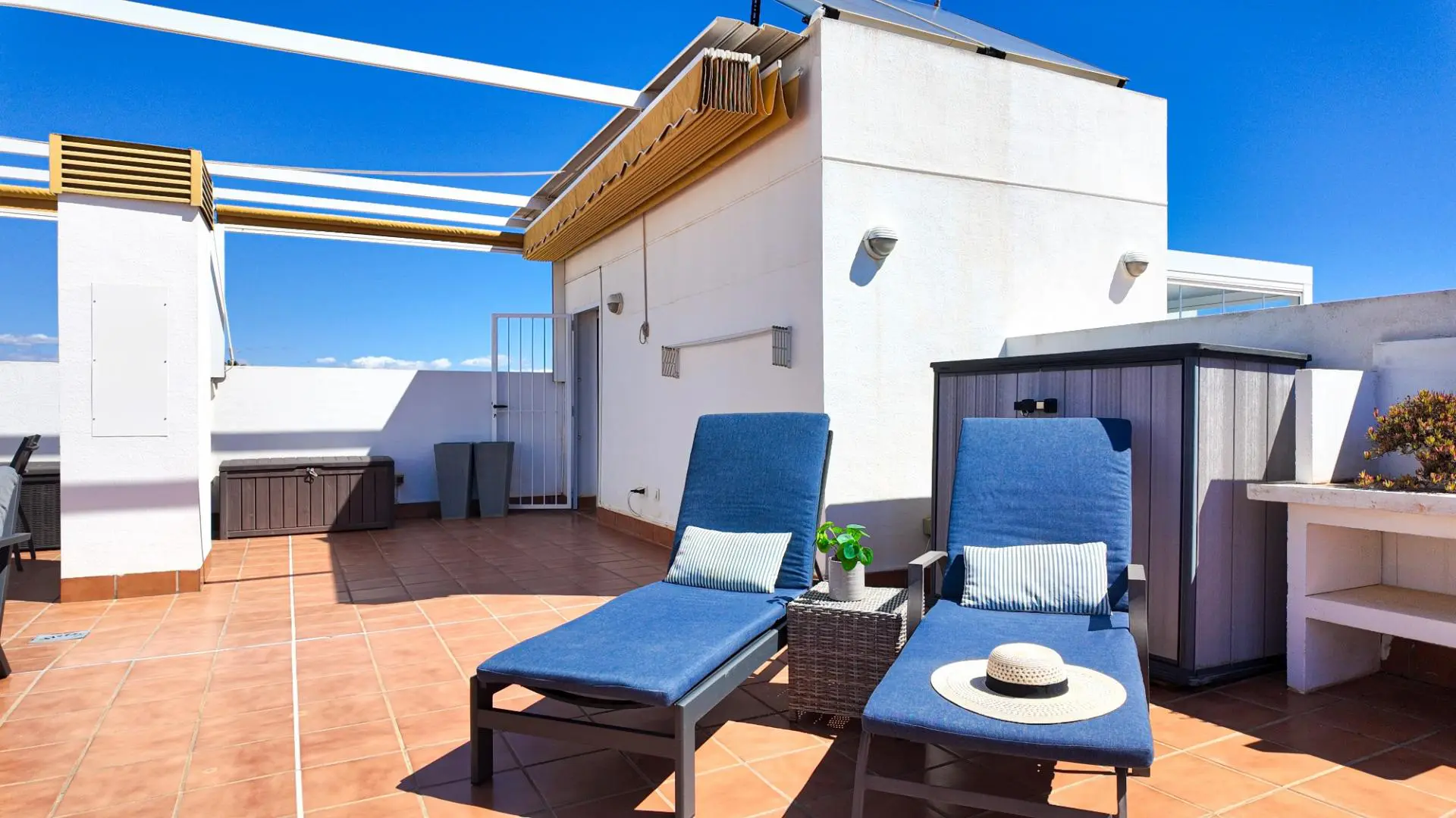 Apartment Of 131 M² With Sea View In Orihuela Costa