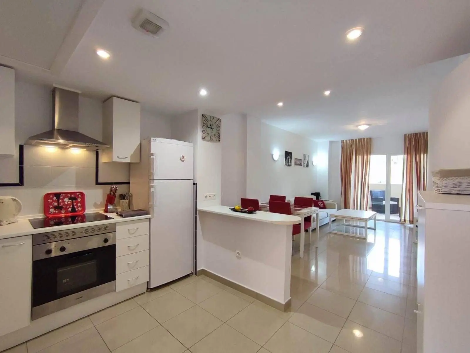 Apartment Of 75 M² With Sea Views In Orihuela Costa