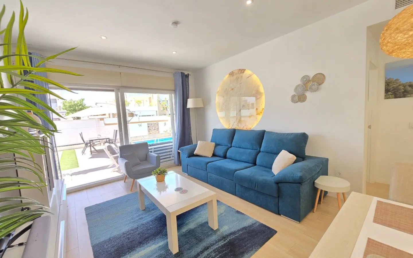 Villa Of 111 M² In Pilar De La Horadada