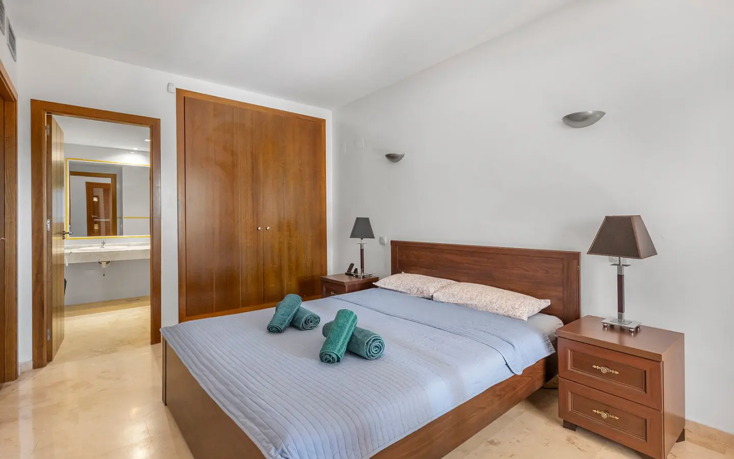 Apartment Of 84 M² In Torrevieja, Spain