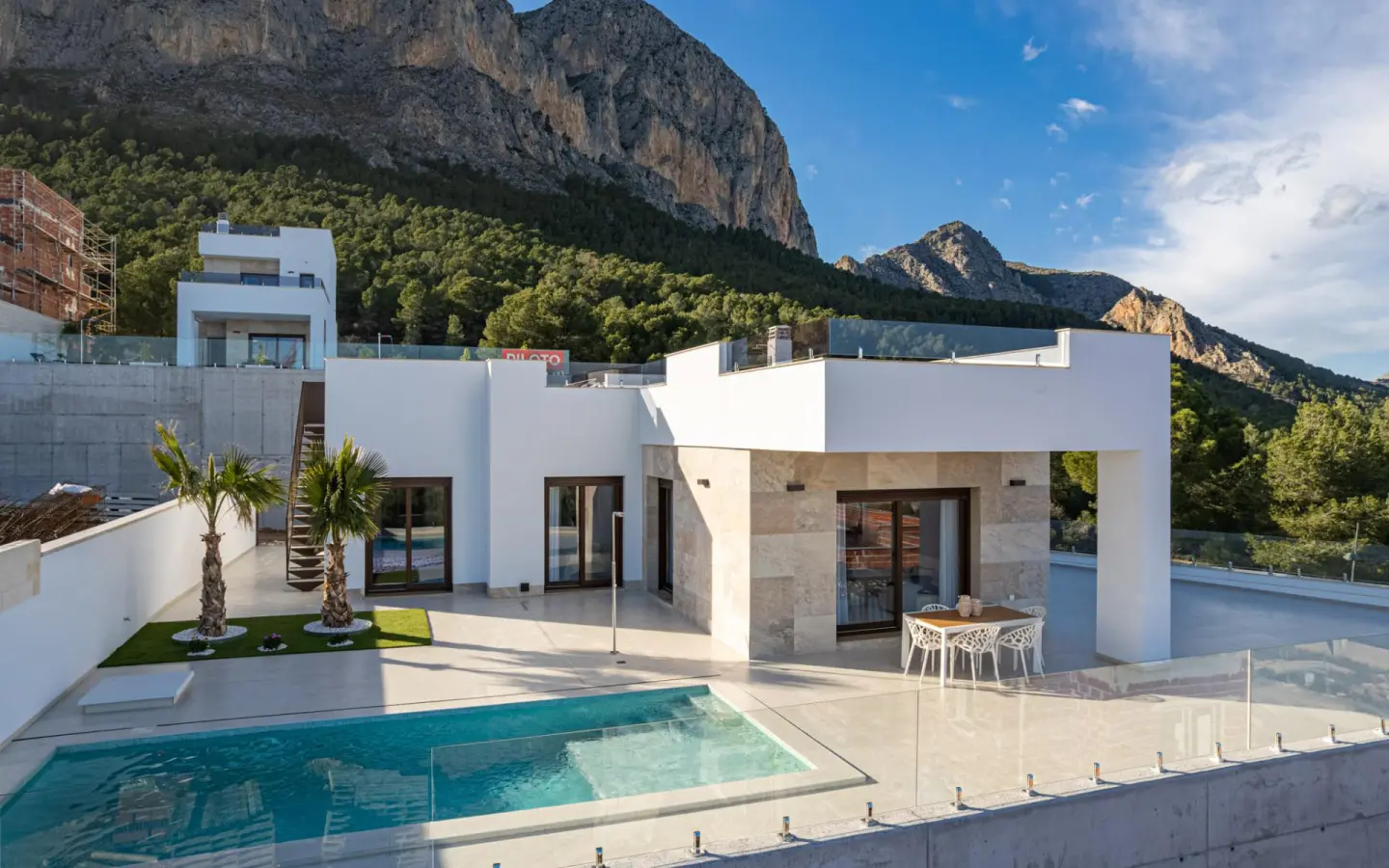 Villa Of 136 M² In Polop, Spain