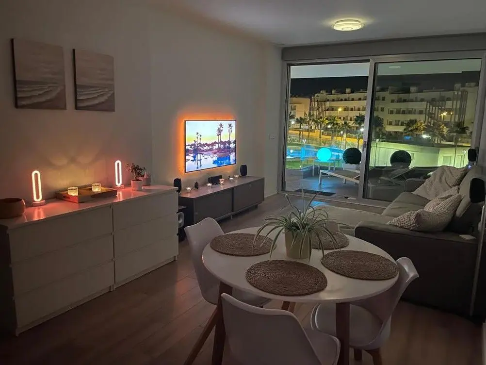 Apartment Of 94 M² With Features In Orihuela Costa, Spain
