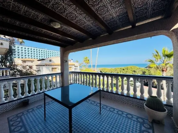 2-bedroom Duplex In Guardamar Del Segura, Spain (121 M²)