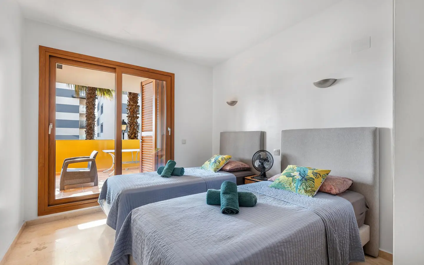 Apartment Of 84 M² In Torrevieja, Spain