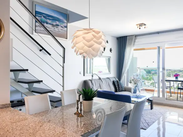 Apartment Of 131 M² With Sea View In Orihuela Costa