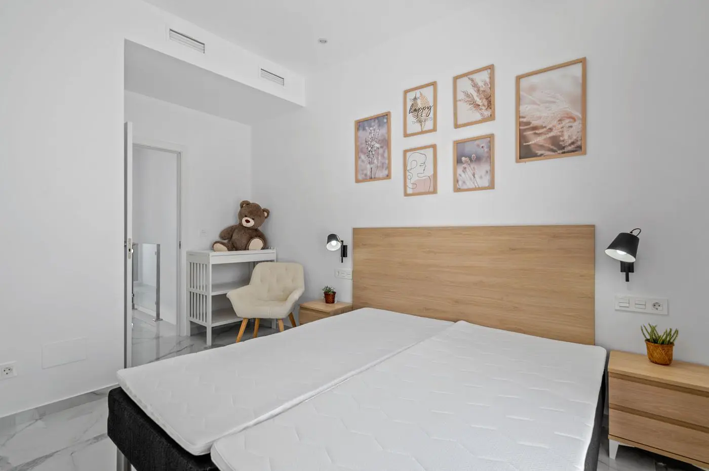 Villa Of 105 M² In Torrevieja, Spain