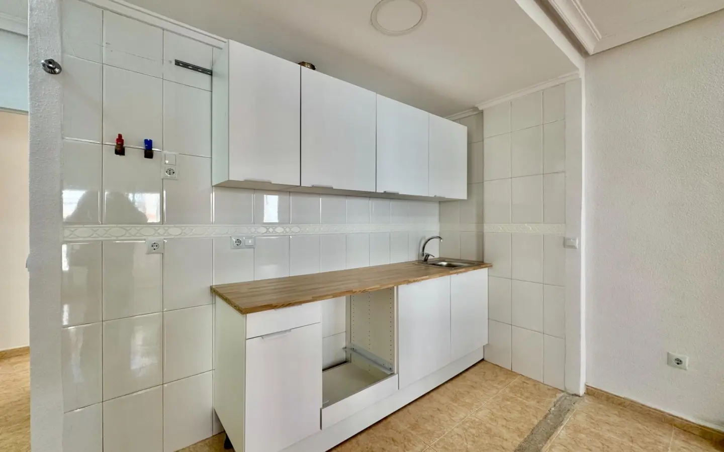 Apartment Of 59 M² In Torrevieja, Spain