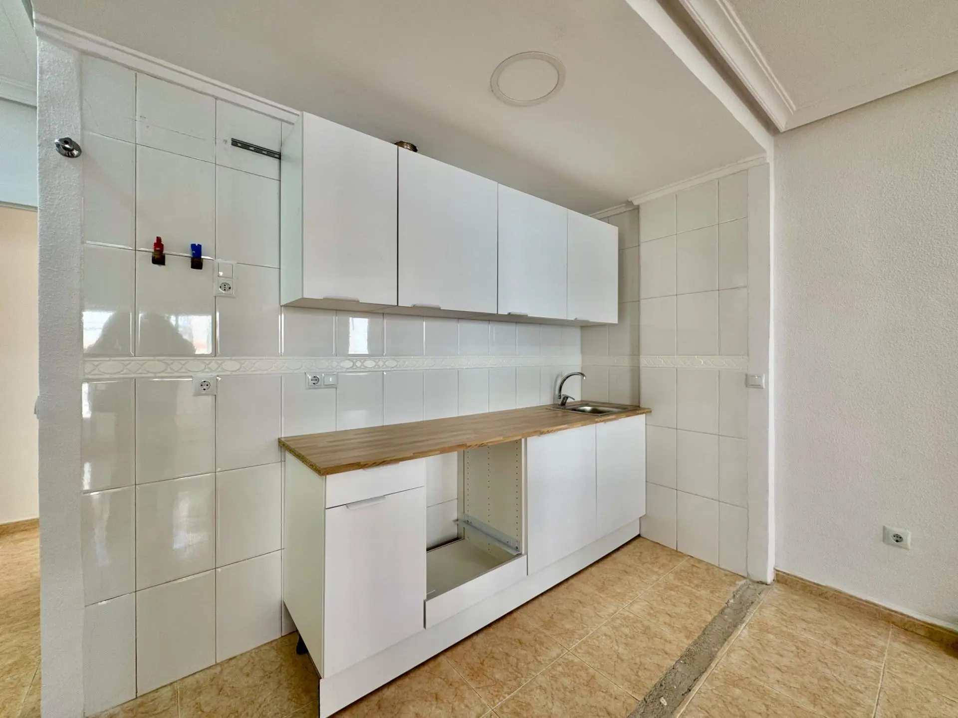 Apartment Of 59 M² In Torrevieja, Spain