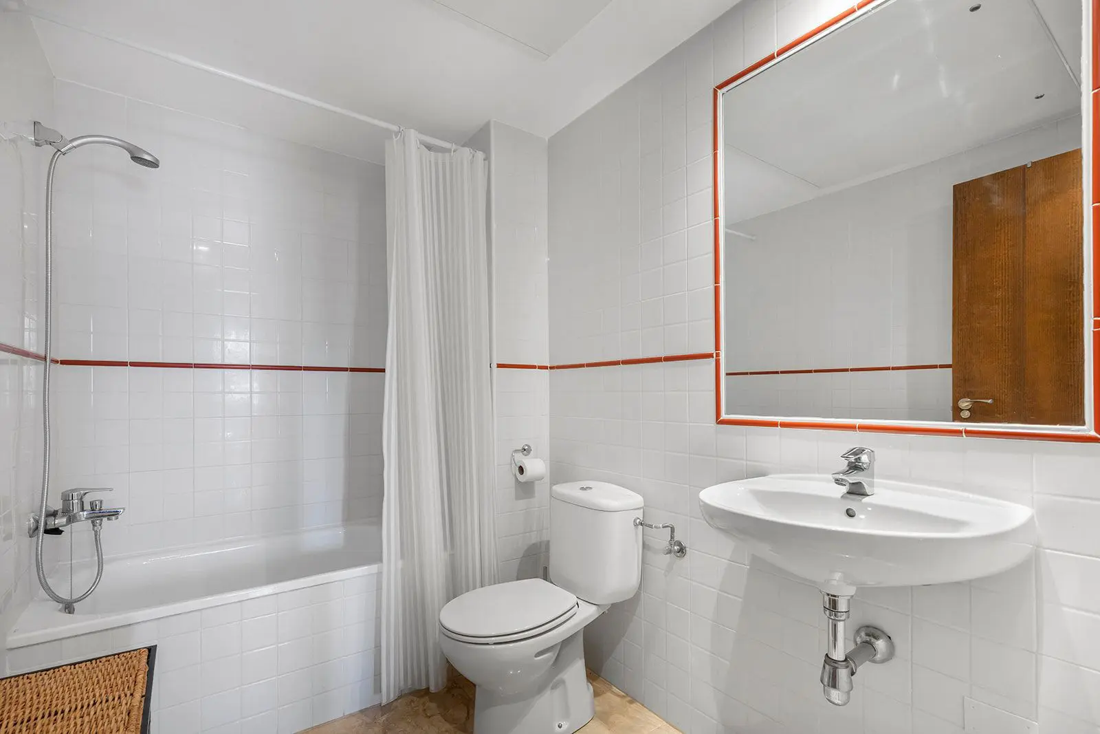 Apartment 84 M² In Torrevieja, Spain – Mediter Real Estate