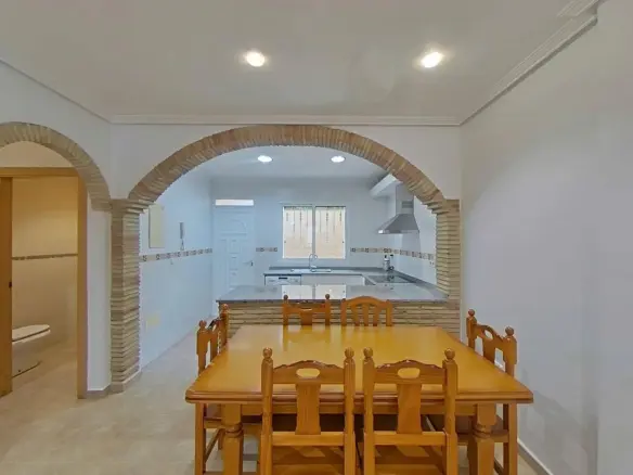 4-bedroom Duplex In Santiago De La Ribera, Spain (249 M²)