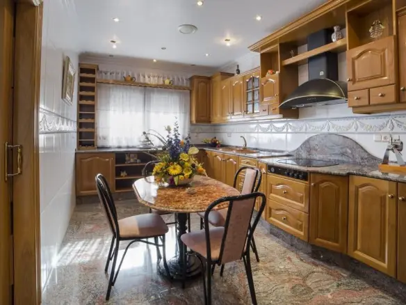 5-bedroom House In Los Alcázares, Spain (630 M²)