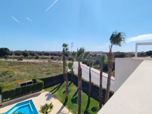 Apartment Of 112 M² In Orihuela Costa, Spain